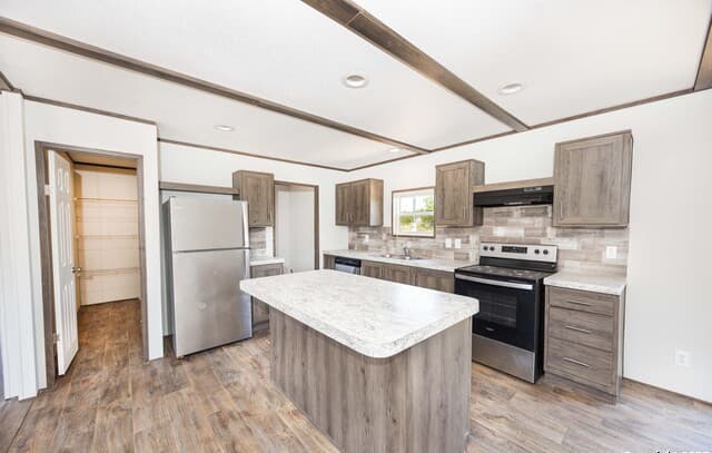 636  County Road 1615, Moore, TX 78057 — photo 23