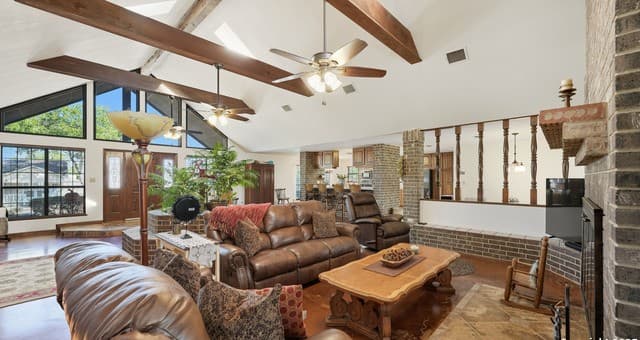 400 W Person, Stockdale, TX 78160 — photo 12