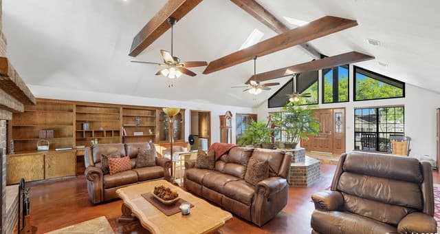 400 W Person, Stockdale, TX 78160 — photo 13