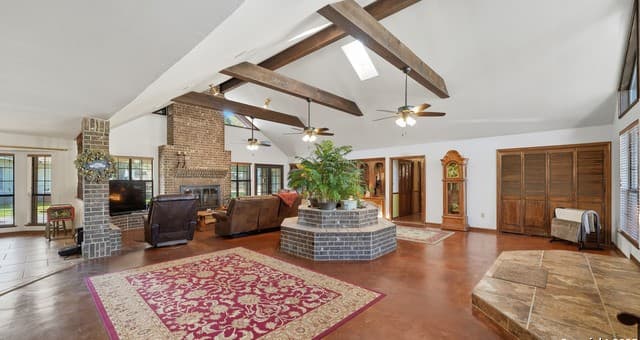 400 W Person, Stockdale, TX 78160 — photo 18