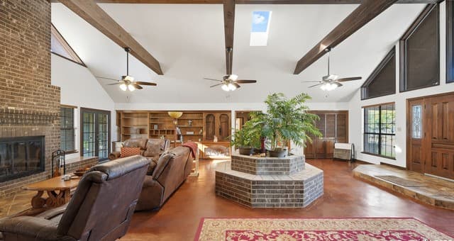 400 W Person, Stockdale, TX 78160 — photo 19