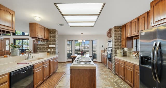 400 W Person, Stockdale, TX 78160 — photo 25