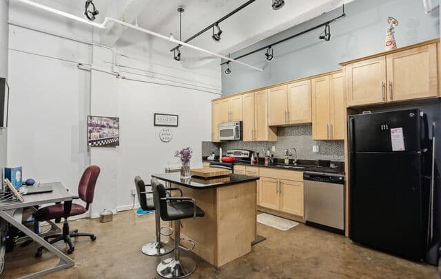 1339 S Flores Unit 105B, San Antonio, TX 78204 — photo 11