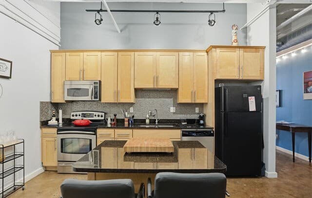 1339 S Flores Unit 105B, San Antonio, TX 78204 — photo 13