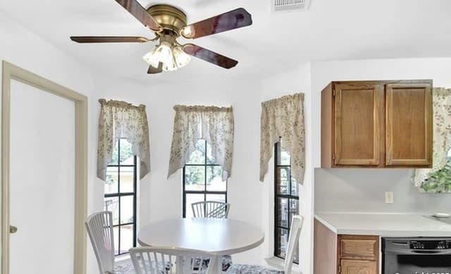 353  Eagle Ridge, Floresville, TX 78114 — photo 8