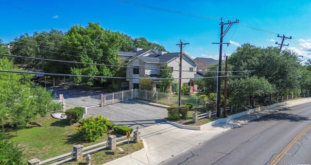 829  Bitters Unit APT 503, San Antonio, TX 78216 — photo 17