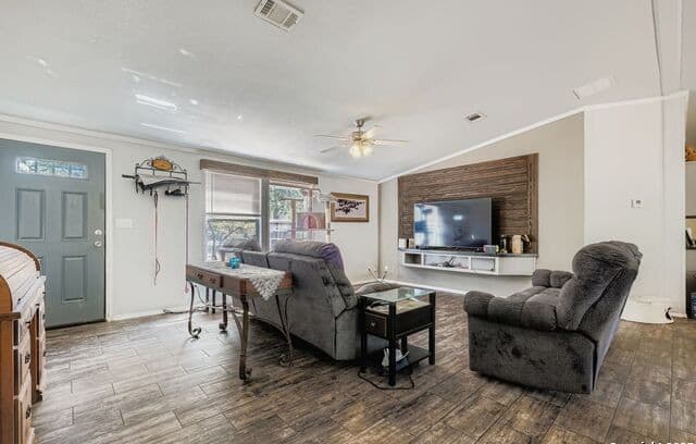 23011  Shady Forest Dr, Elmendorf, TX 78112 — photo 24