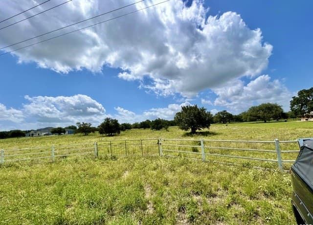 3200 N Ih 35