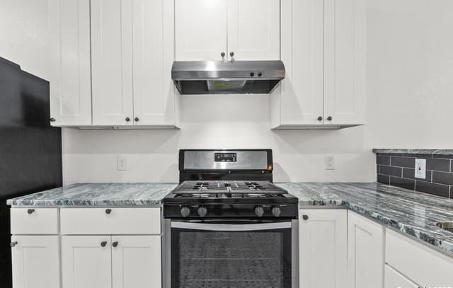 726  E Highland Blvd, San Antonio, TX 78210 — photo 10