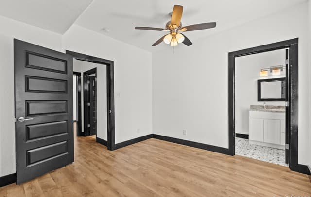 726  E Highland Blvd, San Antonio, TX 78210 — photo 12