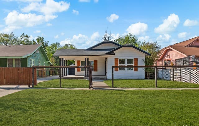726  E Highland Blvd, San Antonio, TX 78210 — photo 3