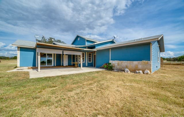 160  County Road 6860, Natalia, TX 78059 — photo 20