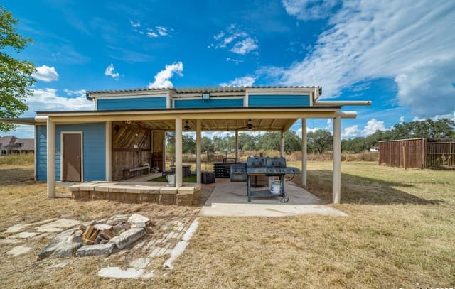 160  County Road 6860, Natalia, TX 78059 — photo 22
