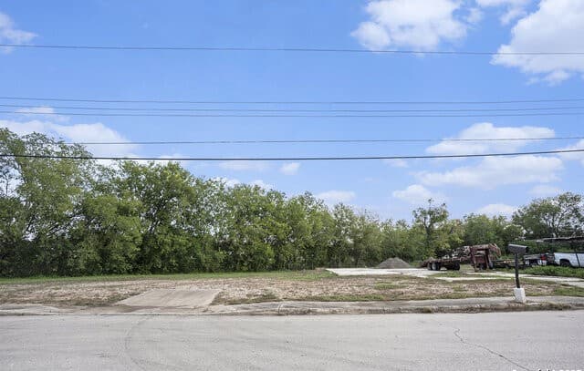 238  Cardiff, San Antonio, TX 78220 — photo 8