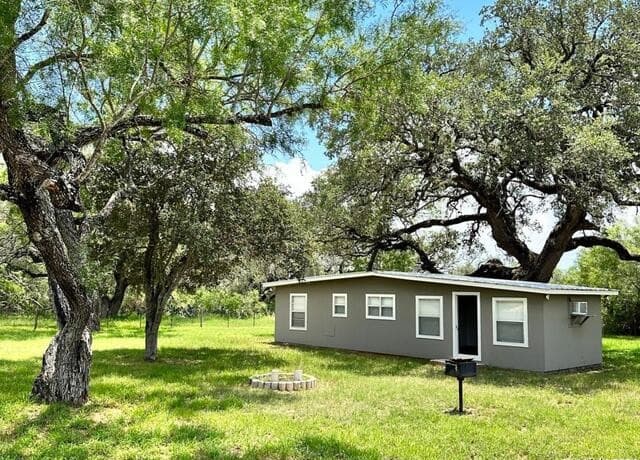 5515  Fm 462, Moore, TX 78057 — photo 3