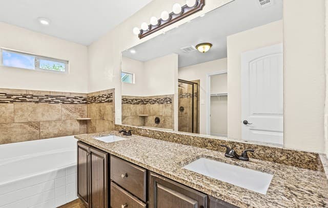 6610  Woodstock Dr, San Antonio, TX 78223 — photo 16