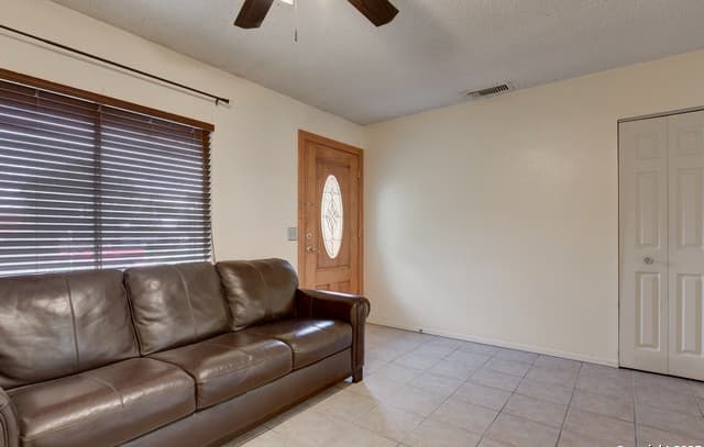 5818  Brambletree, San Antonio, TX 78247 — photo 16