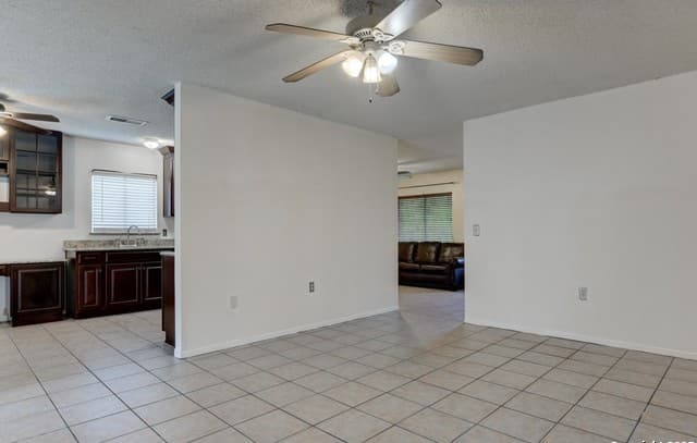 5818  Brambletree, San Antonio, TX 78247 — photo 5