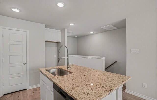 218 Bushnell, San Antonio, TX 78212 — photo 11