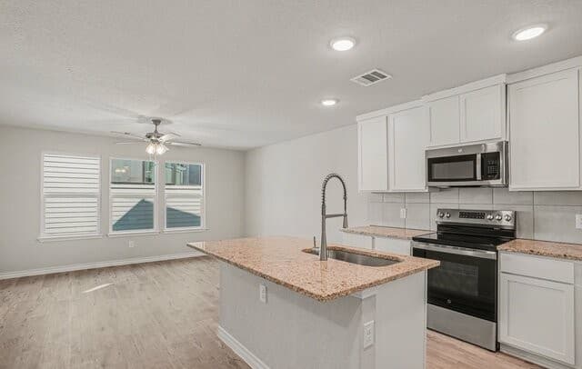218 Bushnell, San Antonio, TX 78212 — photo 17