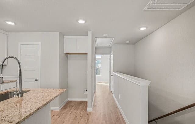 218 Bushnell, San Antonio, TX 78212 — photo 5