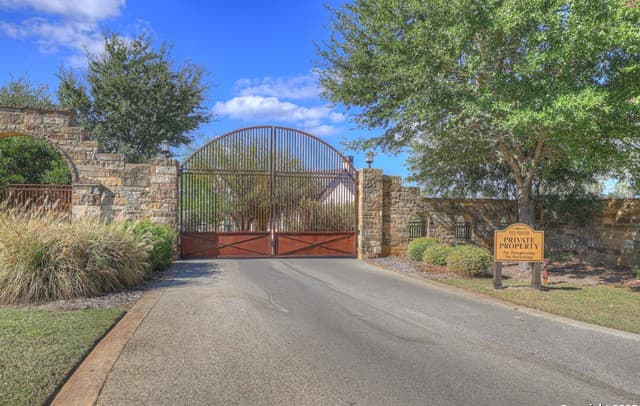 2416  Triple Peak, Canyon Lake, TX 78133 — photo 20