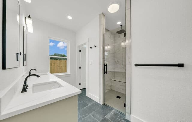 661 Jonquil, Spring Branch, TX 78070 — photo 10