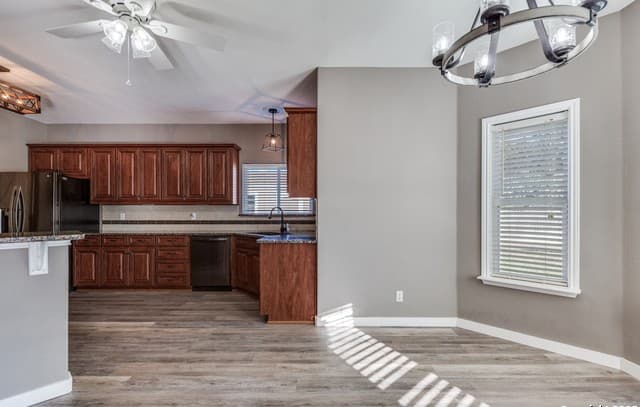 11103  Jarratt, Atascosa, TX 78002 — photo 13
