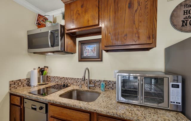 1603  Parkview Unit APT D1, Canyon Lake, TX 78133 — photo 15