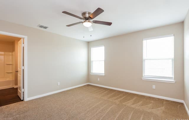 3215  Rosalind Way, San Antonio, TX 78222 — photo 13