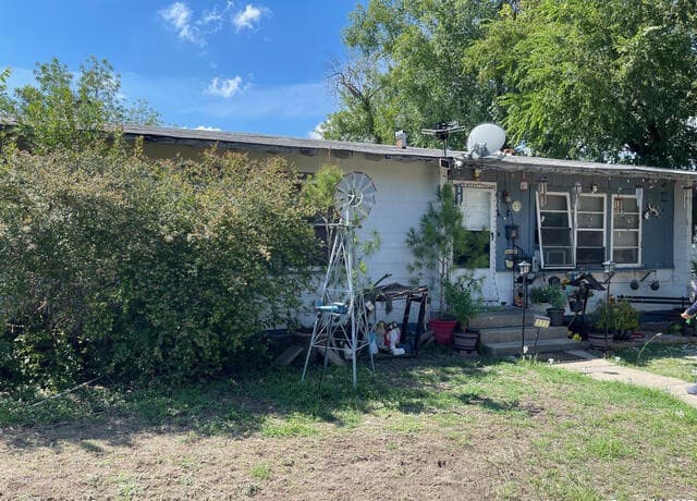 322 S Audubon, San Antonio, TX 78212 — photo 2