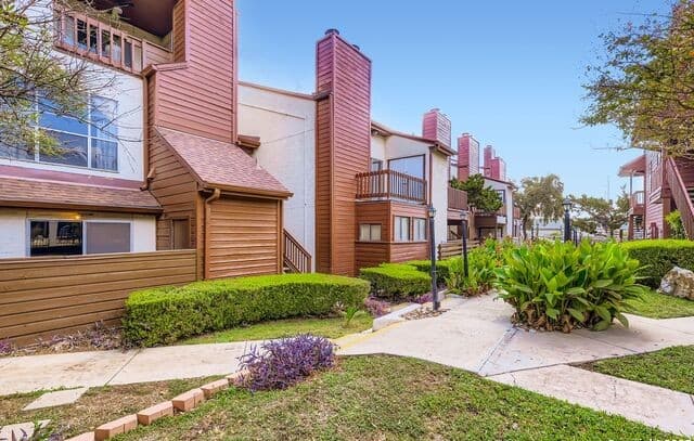 10527  Perrin Beitel Unit A212, San Antonio, TX 78217 — photo 4