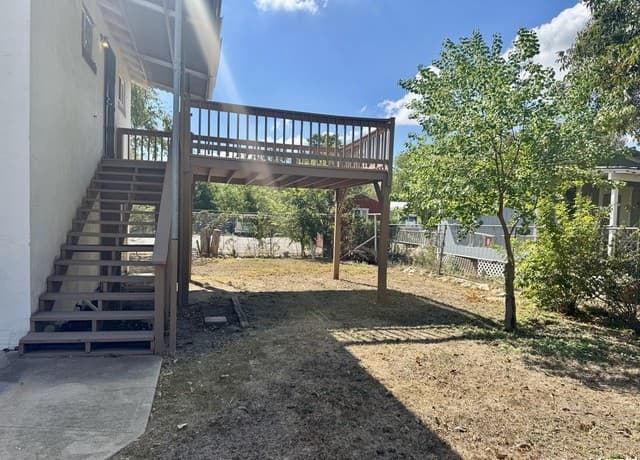 108  Robert E Lee Unit 2, San Antonio, TX 78214 — photo 3