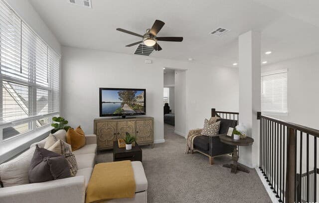 5843  Whitby Unit UNIT 44, San Antonio, TX 78240 — photo 23