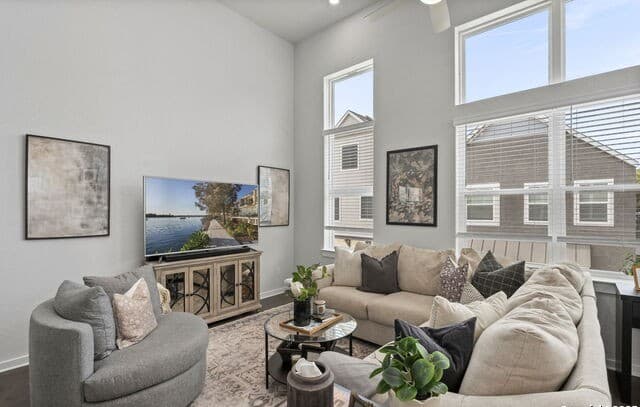 5843  Whitby Unit UNIT 44, San Antonio, TX 78240 — photo 9