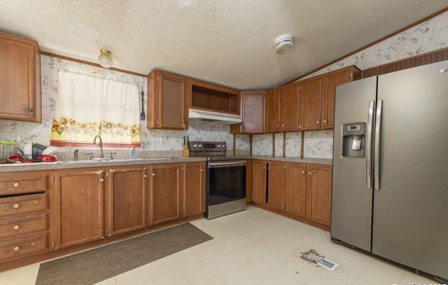 13155  Laguna, San Antonio, TX 78223 — photo 9