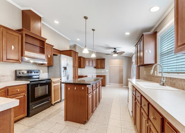 5107  Savannah Woods, Von Ormy, TX 78073 — photo 8