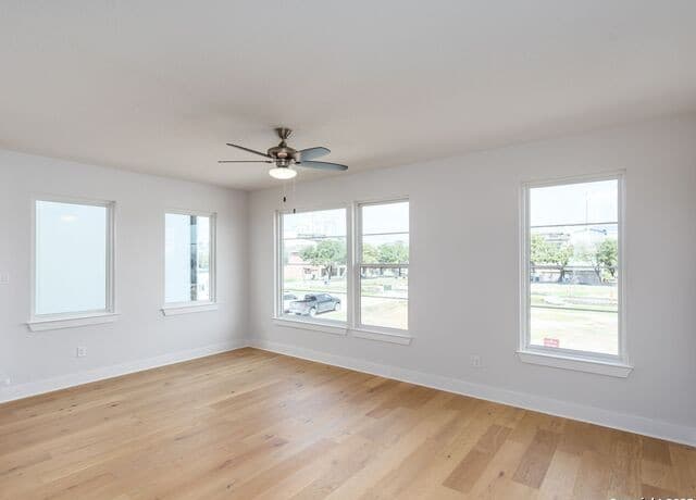 550 McMonigal Place, San Antonio, TX 78210 — photo 16