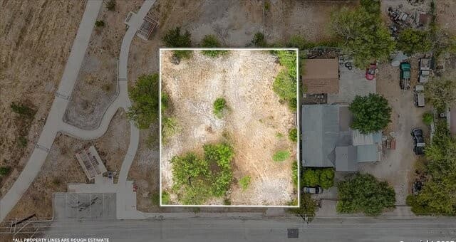 331 N San Ignacio, San Antonio, TX 78237 — photo 10