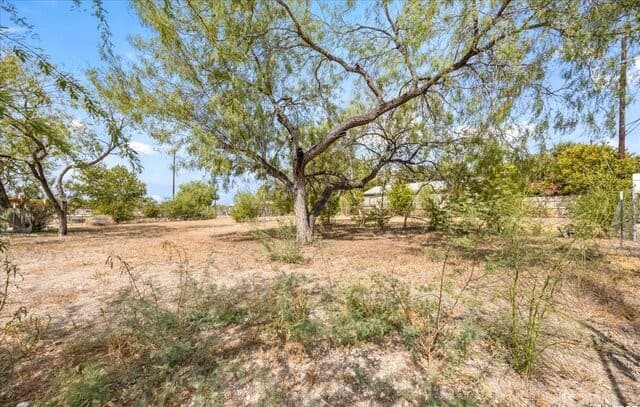 331 N San Ignacio, San Antonio, TX 78237 — photo 13