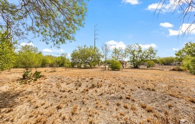331 N San Ignacio, San Antonio, TX 78237 — photo 15