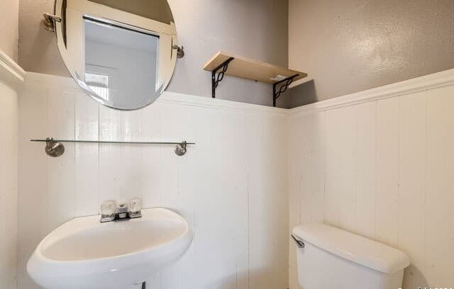 1611  Mckinley Ave, San Antonio, TX 78210 — photo 14