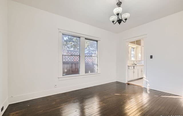 1611  Mckinley Ave, San Antonio, TX 78210 — photo 6