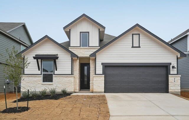 950 Earp Blvd
