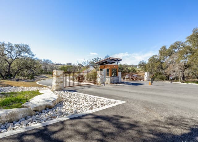 5386  Ranch Road 1376 #184