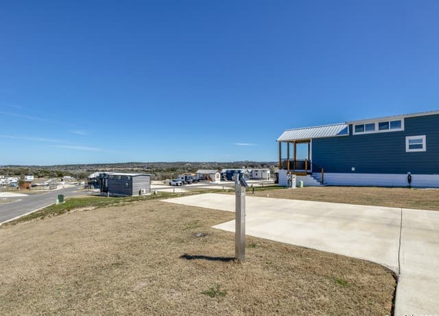 5386  Ranch Road 1376 #184, Fredericksburg, TX 78624 — photo 2