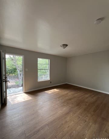 1723 W Mayfield Blvd Unit 5, San Antonio, TX 78211 — photo 5