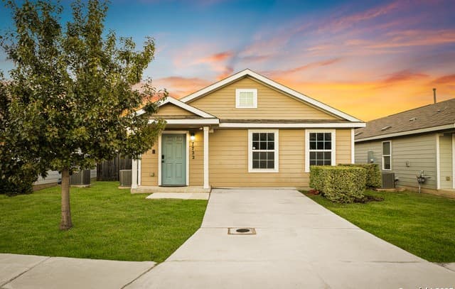 7722 Nopalitos Cove