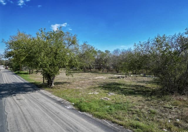 212  McMullen, San Antonio, TX 78210 — photo 14