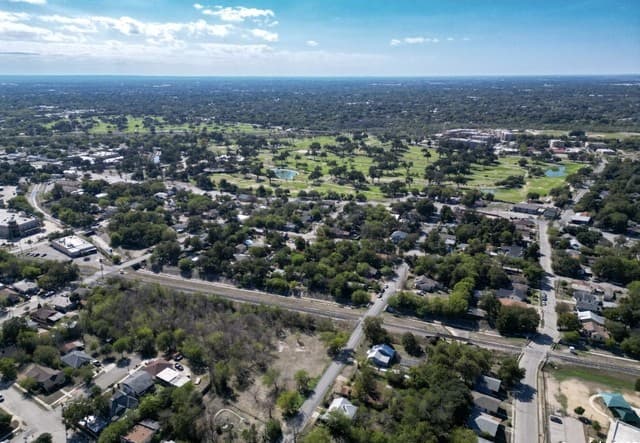 212  McMullen, San Antonio, TX 78210 — photo 6